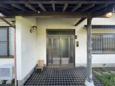 【玄関】 | 桜川市真壁町羽鳥中古住宅