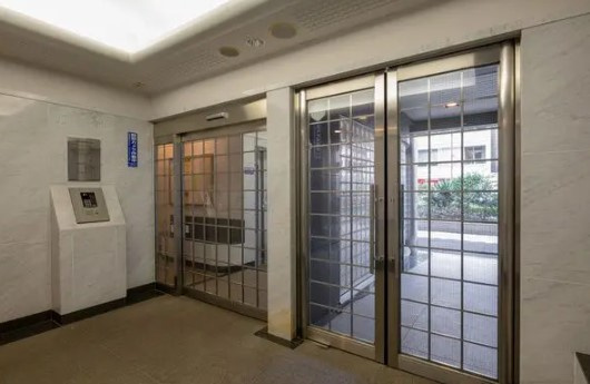 【エントランス】 | イトーピア神楽坂 | オートロック完備なのでセキュリティ面も安心です！