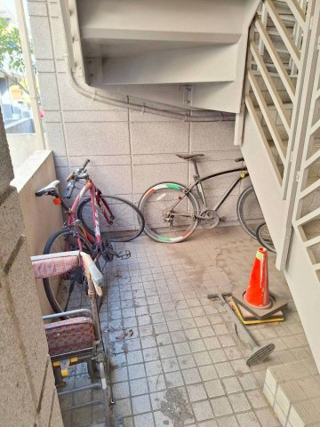 プラネックスＷのエントランス|エントランス