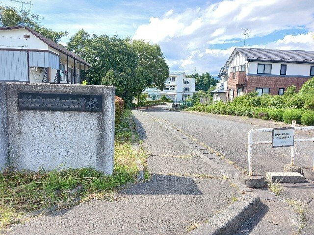 アーバンコート　西青山　南棟の周辺|盛岡市立月が丘小学校まで1000m