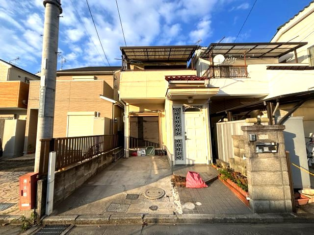 須賀3丁目戸建て