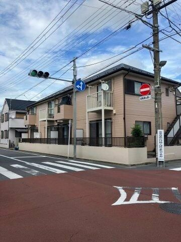 平井ハイツの外観