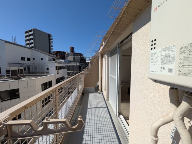 サンロイヤル都島本通のバルコニー