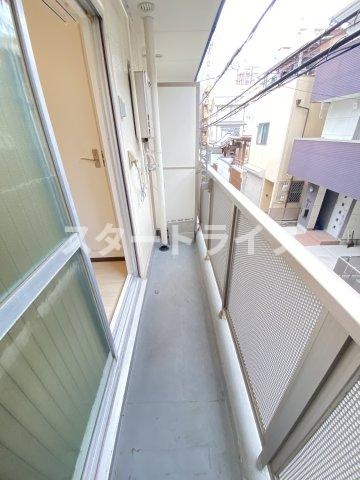 大阪市東淀川区東中島１丁目の賃貸マンションのバルコニー
