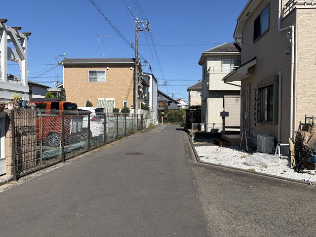 あきる野市二宮の前面道路含む現地写真