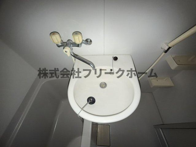武蔵野市中町１丁目の賃貸マンションの洗面所
