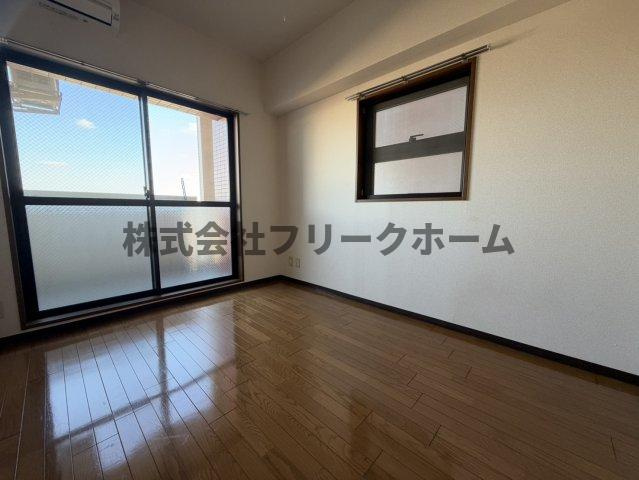 武蔵野市中町１丁目の賃貸マンションの居間・リビング