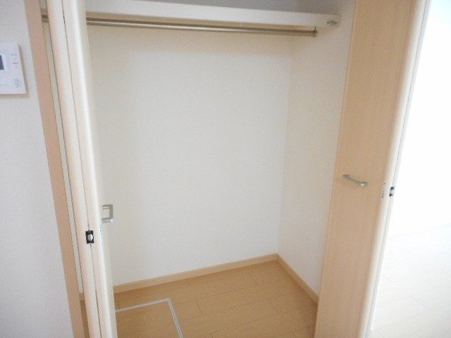 マーメイドハウスの収納|こまごまとしたものを収納できそうですね
