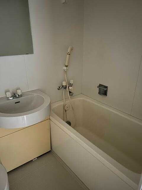 高輪マンションの浴室