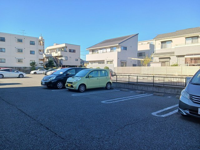 【駐車場】 | キューズ・リヴィエール