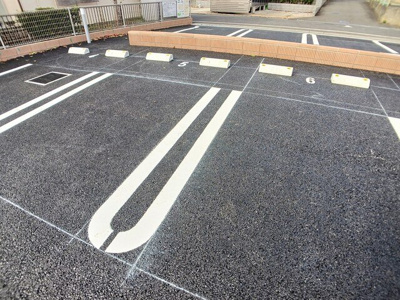 【駐車場】 | サニー　ウエスト