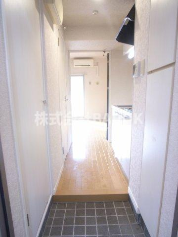 福岡市中央区港３丁目の賃貸マンションの玄関