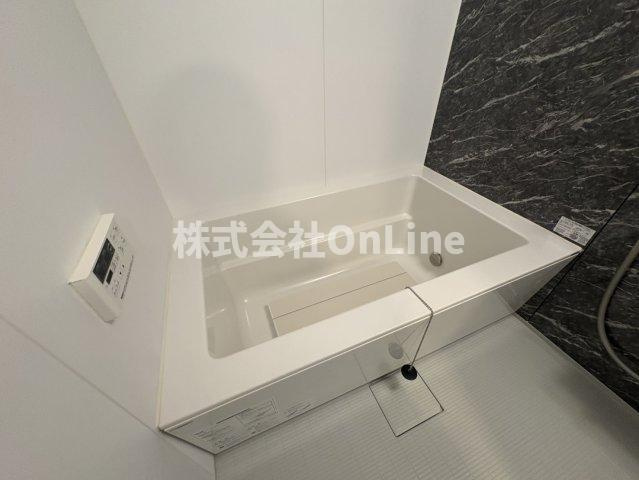 アクシア旭町の浴室