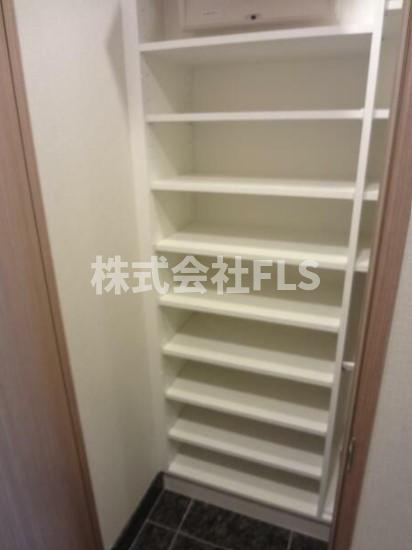中央区入船２丁目の賃貸マンションの玄関