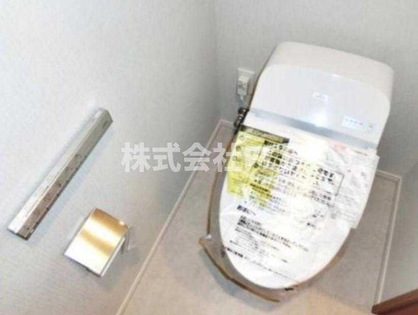 中央区入船２丁目の賃貸マンションのトイレ