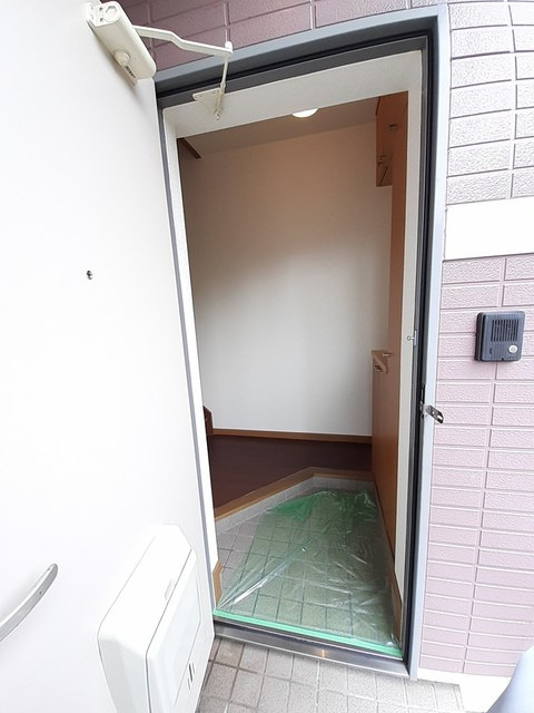 プラティークの玄関|玄関