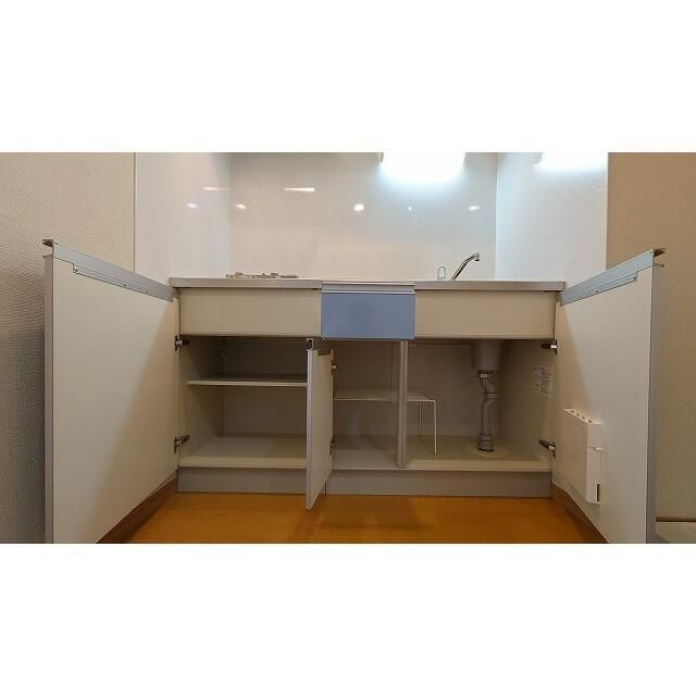 ドゥーシエル桜新町の収納