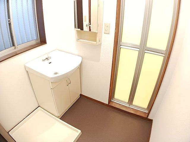 ライフステージ湯山　　刈谷市近郊の賃貸ならクラスホーム刈谷店の洗面所