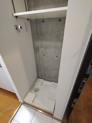 【玄関】 | リアルテ亀戸 | 室内洗濯機置場