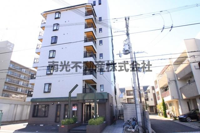 パレイースト小阪