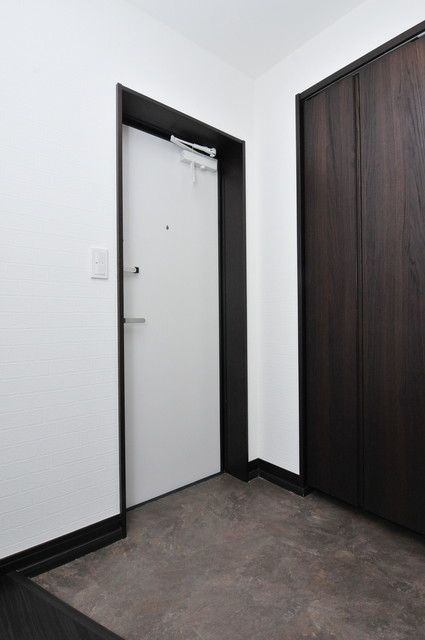 ＩＳＬＡ綱町の玄関