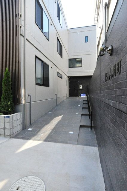 ＩＳＬＡ綱町の駐車場