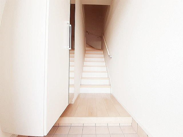 アパルトマン　タンプルＢの玄関