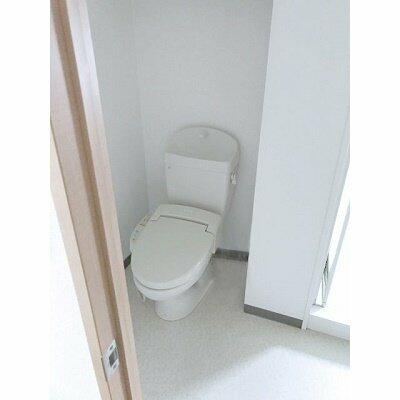 プラーズタワー東新宿ビルのトイレ