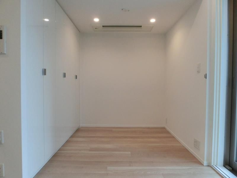 ＴＨＥ　ＲＯＰＰＯＮＧＩ　ＴＯＫＹＯ　ＣＬＵＢ　ＲＥＳＩＤＥＮＣＥの内装