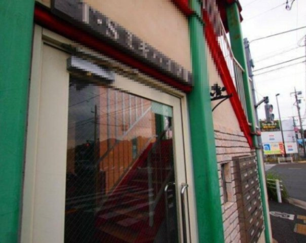 【エントランス】