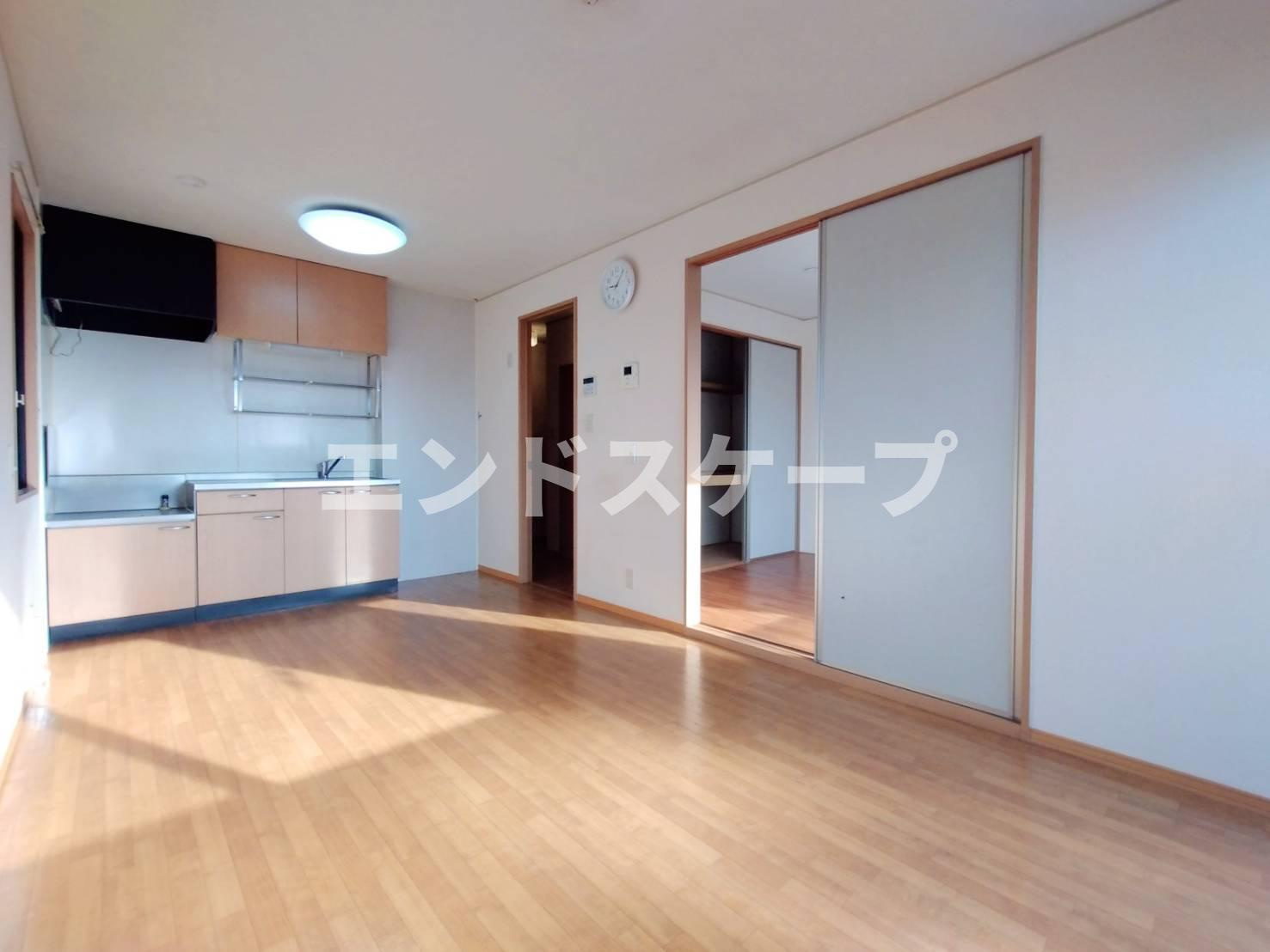 サンパティー　Ａの居間・リビング|高崎、前橋エリアのお部屋探しはエンドスケープまで！お客様の理想お聞かせ下さい♪