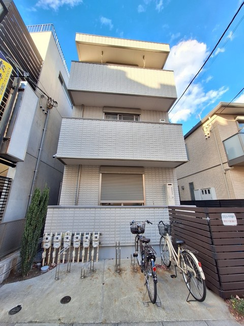 ルミナス弘道の外観