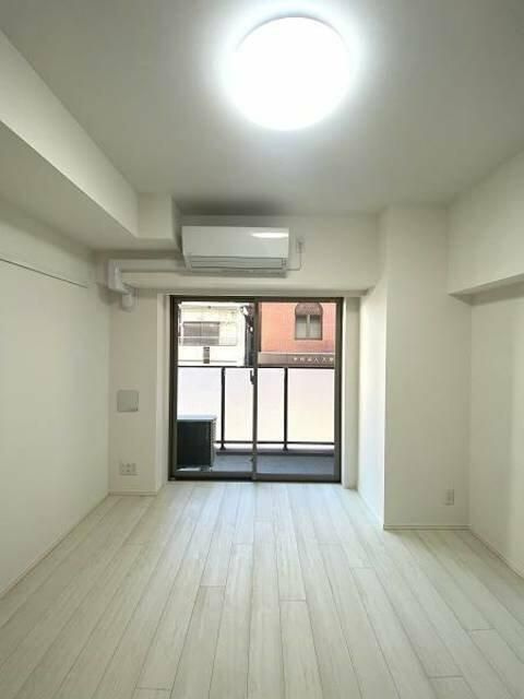 ガーラ・シティ横浜反町の居間・リビング