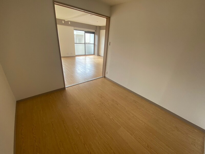 アルンハイム芦屋の居間・リビング
