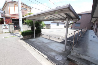 【その他共用部分】 | クレストコートB棟 | 駐輪場