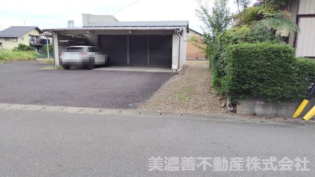 ６４６０１　岐阜市川部2丁目土地の外観