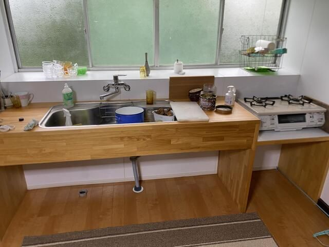 カナザワ貸住宅のキッチン