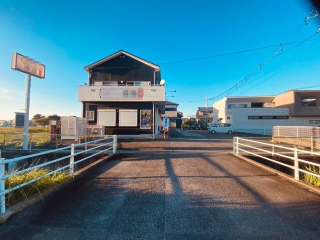 竜神町神田貸店舗の外観