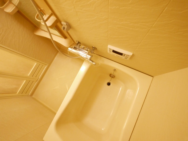 グランディールⅢの浴室|コンパクトで使いやすいお風呂です