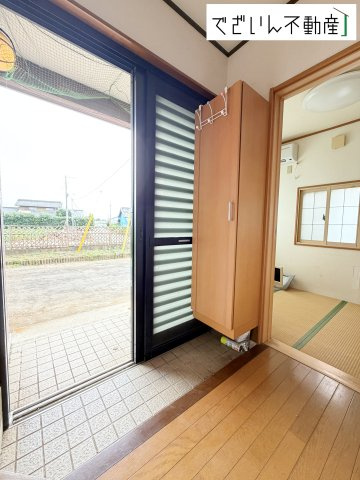 【玄関】 | 深谷市人見　中古住宅   | 現地(2026年10月撮影)