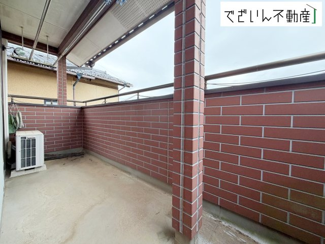 【バルコニー】 | 深谷市人見　中古住宅   | 現地(2026年10月撮影)