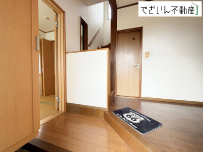 【玄関】 | 深谷市人見　中古住宅   | 現地(2026年10月撮影)