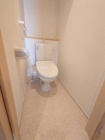 アンボワーズコトーのトイレ|※他部屋参考写真