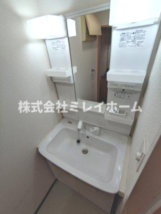 Ｊ－ＣＲＥＳＴ羽田の洗面所