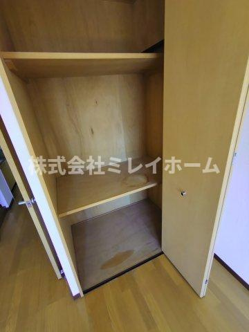 Ｊ－ＣＲＥＳＴ羽田の収納