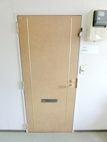 リエス池上ノーブルの玄関