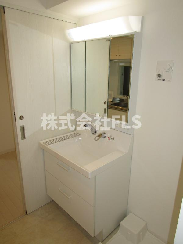 北区赤羽１丁目の賃貸マンションの洗面所