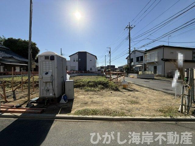 茅ヶ崎市平太夫新田　新築戸建　全３棟の外観|10月8日撮影　建築中　現地外観