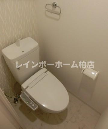 特典：仲介手数料が無料です!!のトイレ|温水洗浄便座です