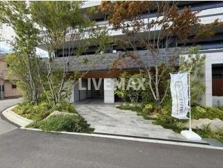 【エントランス】グランカサーレ京都西京極
